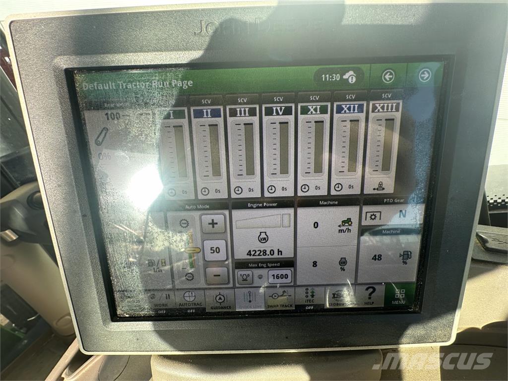 John Deere 6155R Traktory