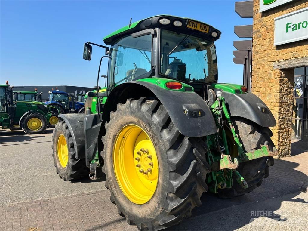 John Deere 6190R Traktory