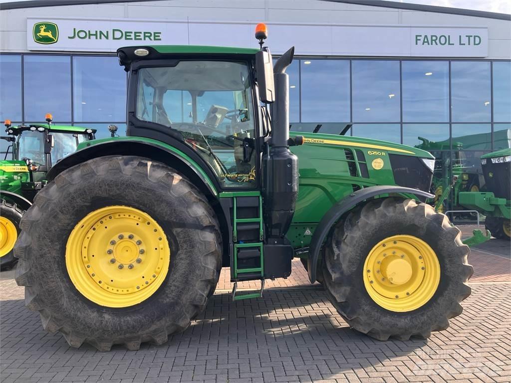 John Deere 6250R Traktory