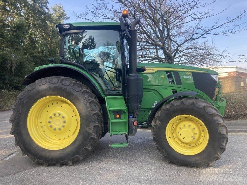 John Deere 6R 215 Traktory