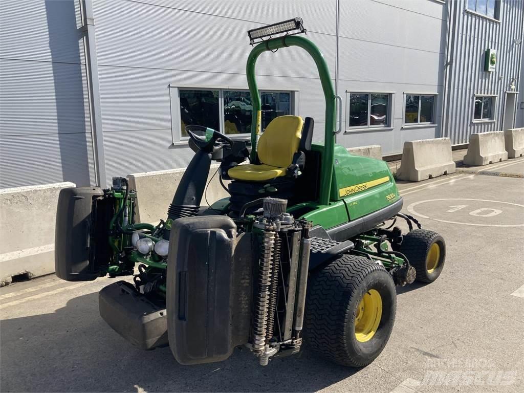 John Deere 7500AE Vedené kosačky