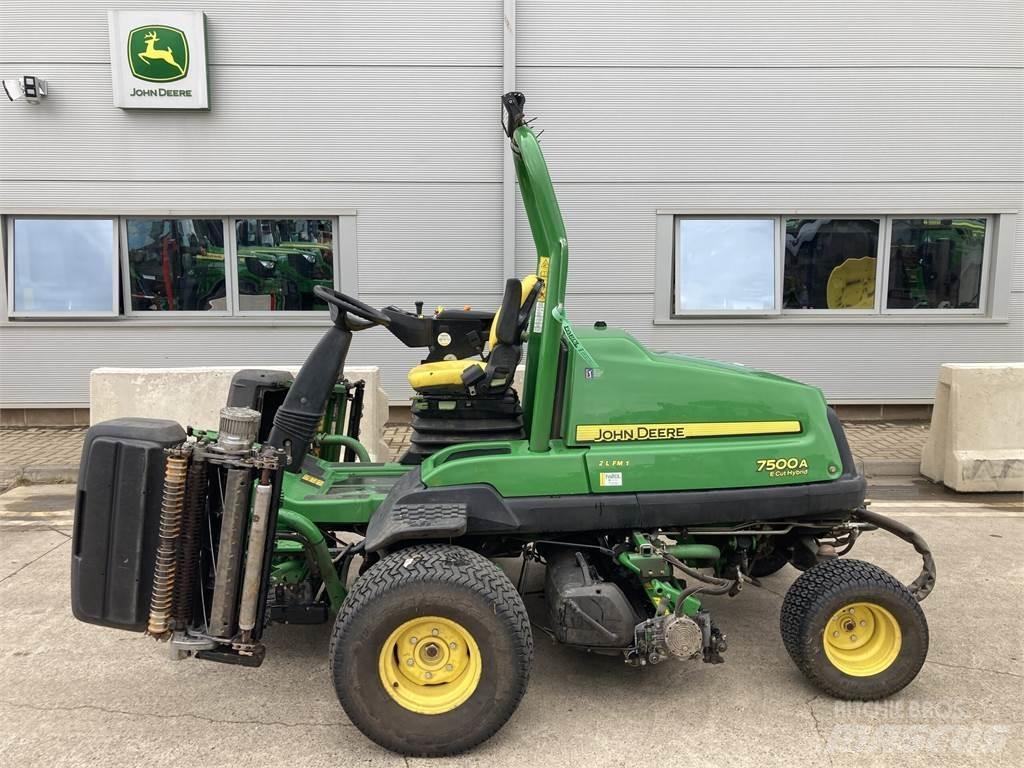 John Deere 7500AE Vedené kosačky