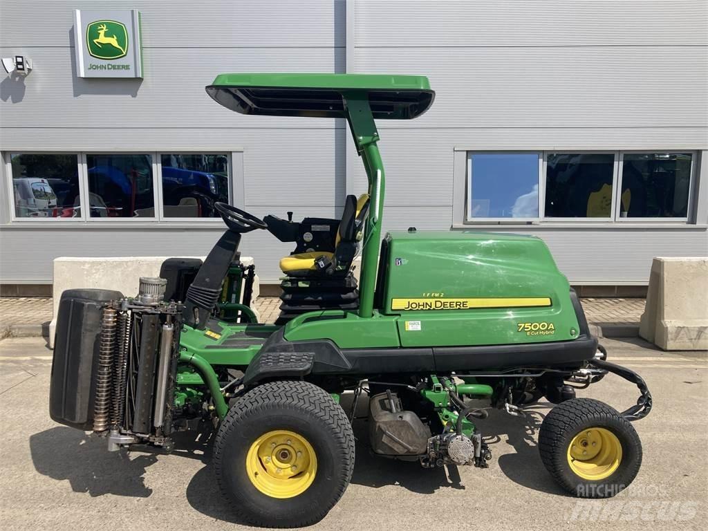 John Deere 7500AE Vedené kosačky