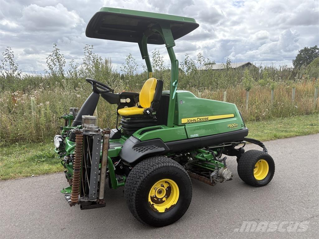 John Deere 7500AE Vedené kosačky