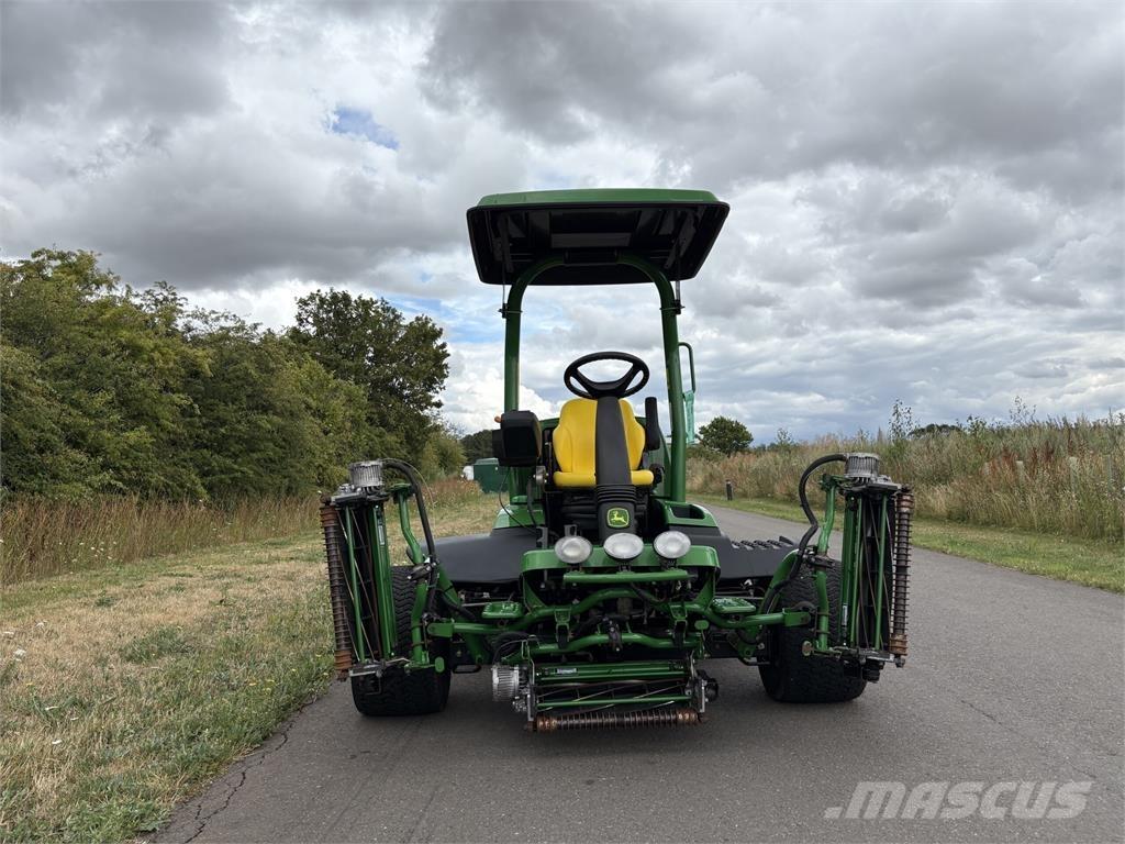John Deere 7500AE Vedené kosačky