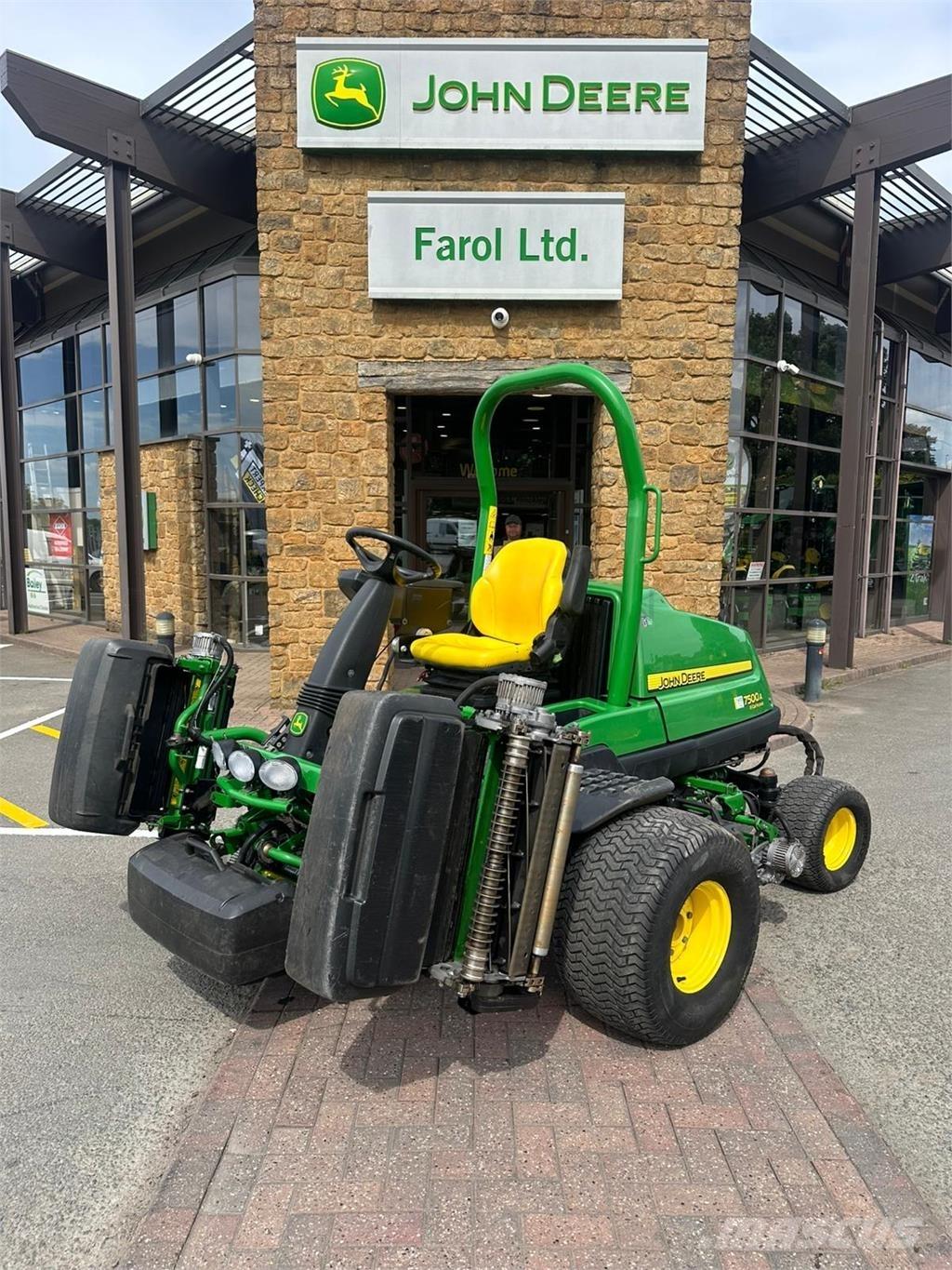 John Deere 7500AE Vedené kosačky