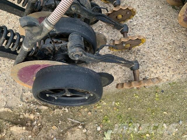 John Deere 750A Mechanické sejačky