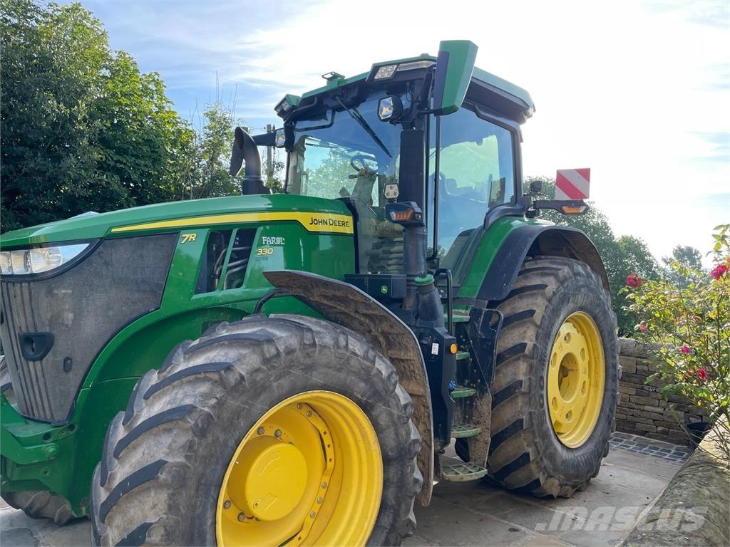 John Deere 7R 330 Traktory