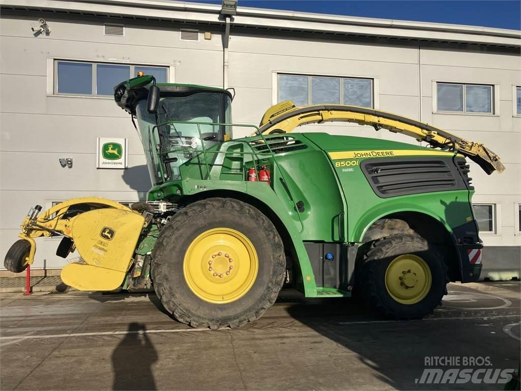 John Deere 8500i Samochodné kosačky