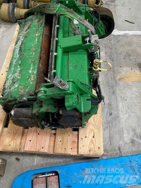 John Deere 8500i Samochodné kosačky