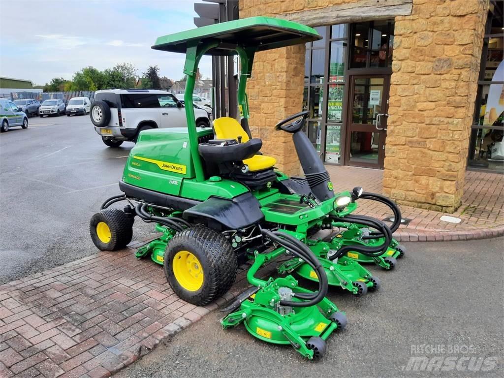 John Deere 8800A Vedené kosačky