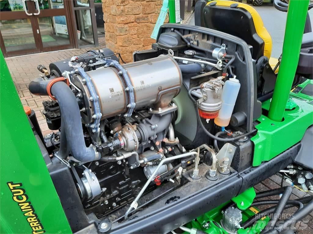 John Deere 8800A Vedené kosačky