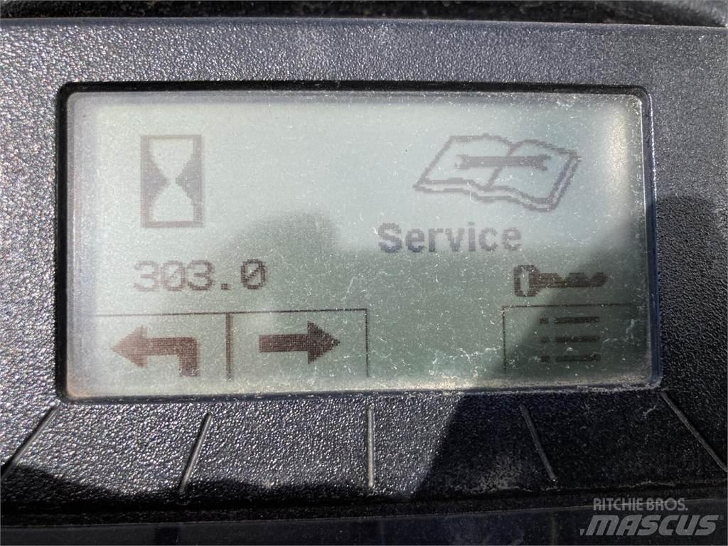 John Deere 9009A Vedené kosačky