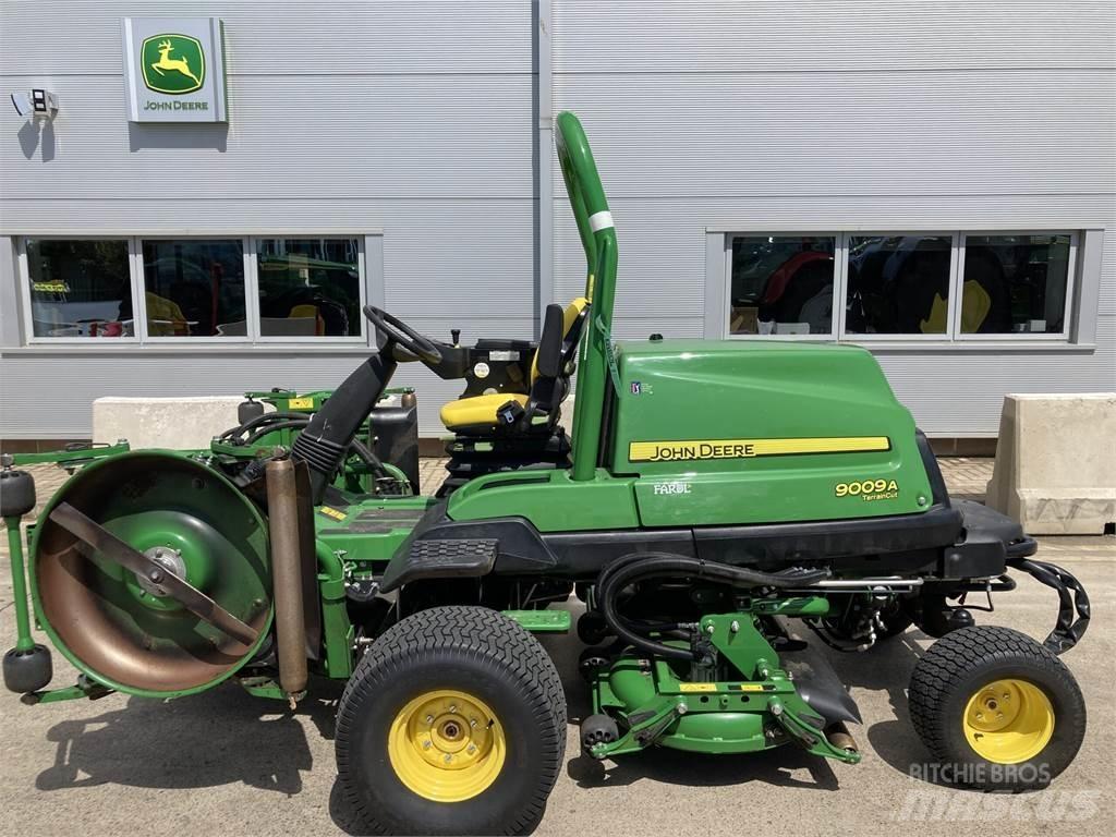 John Deere 9009A Vedené kosačky