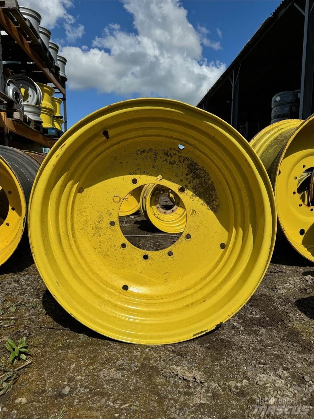John Deere Example Pneumatiky, kolesá a ráfiky