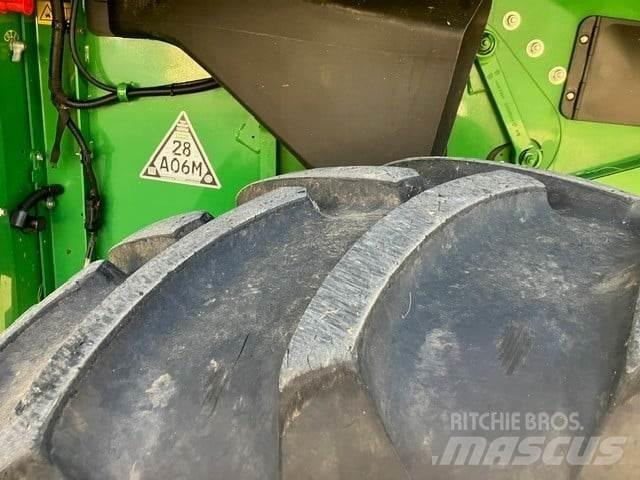 John Deere S690 TM Kombinované zberacie stroje