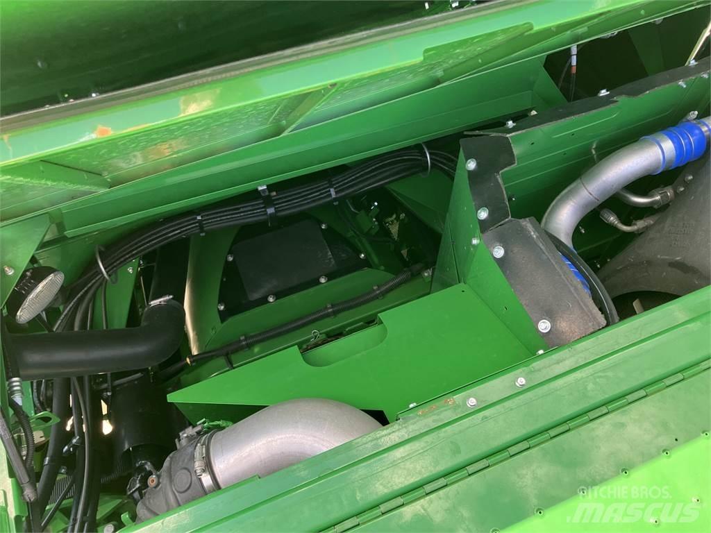 John Deere S780 Kombinované zberacie stroje