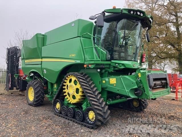 John Deere S780 Kombinované zberacie stroje