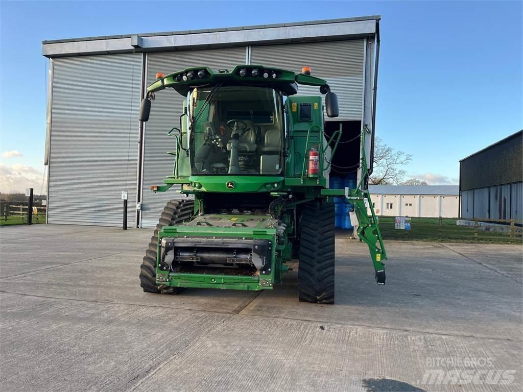 John Deere S790 Kombinované zberacie stroje
