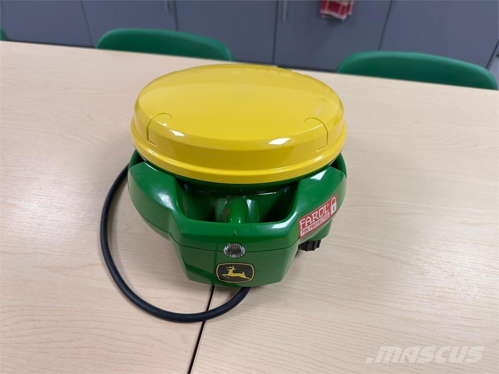 John Deere SF7000 Presné sejačky