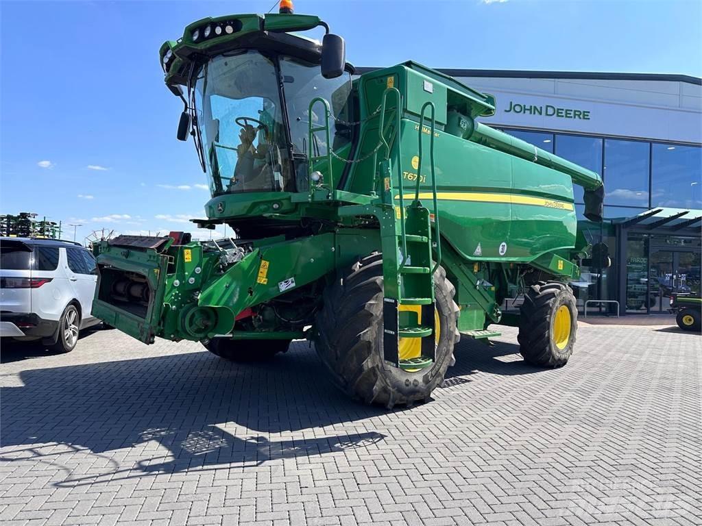 John Deere T670i HM Kombinované zberacie stroje