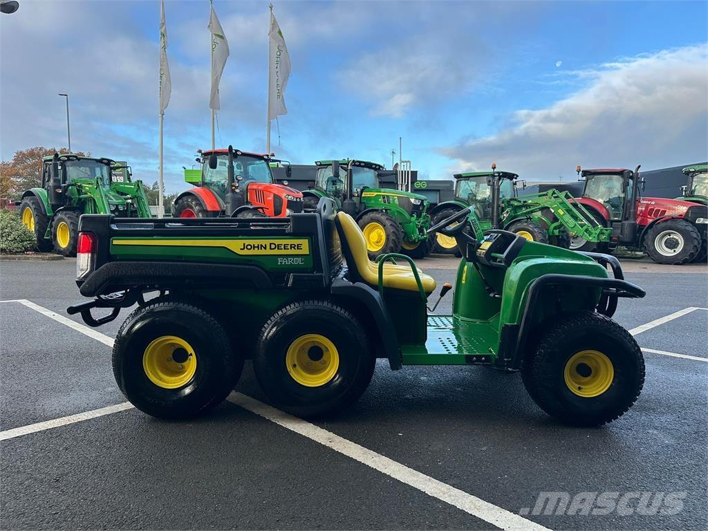 John Deere TH6x4 Úžitkové vozne