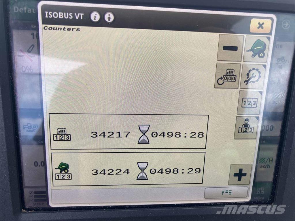 John Deere V451R Obracače a zhrabovače sena