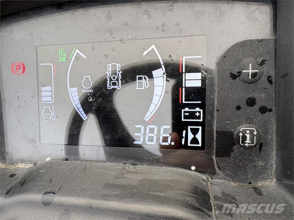 John Deere X940 Samochodné kosačky