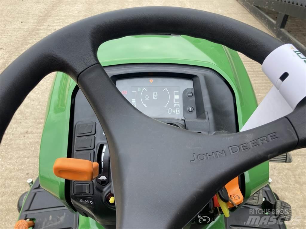 John Deere X950R Samochodné kosačky