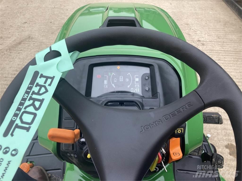 John Deere X950R Samochodné kosačky