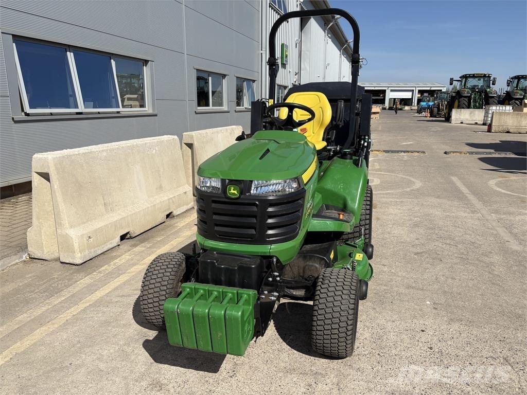 John Deere X950R Samochodné kosačky