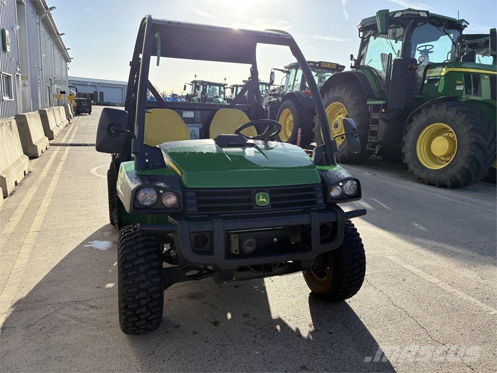 John Deere XUV855M Úžitkové vozne