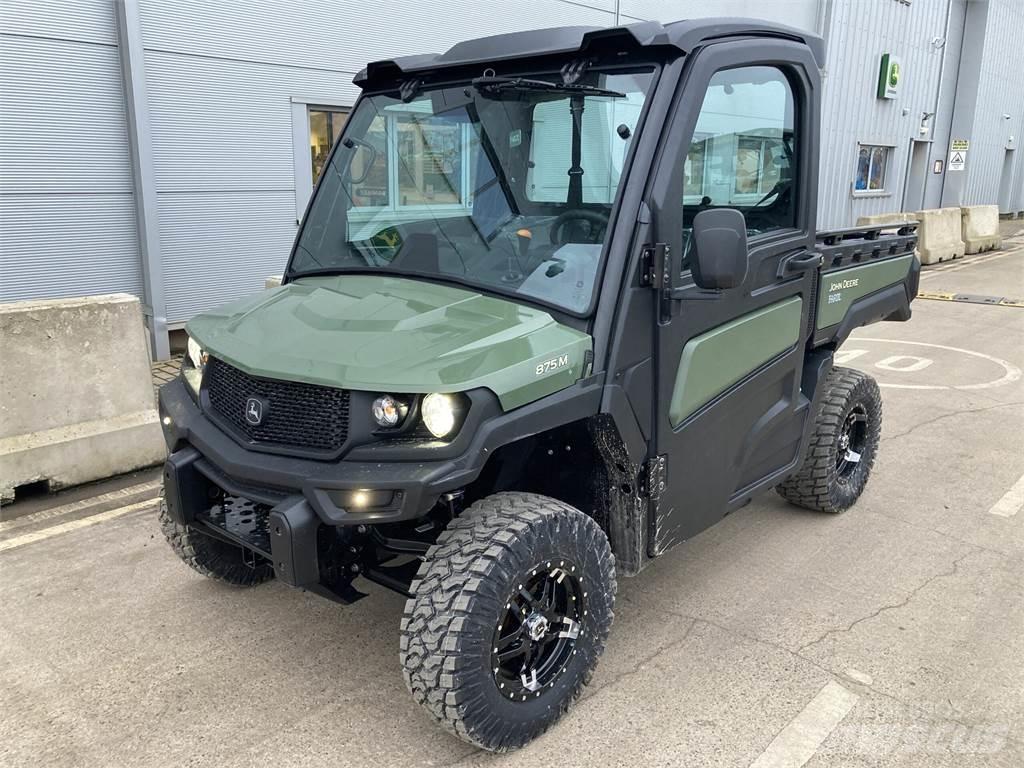 John Deere XUV875M Úžitkové vozne