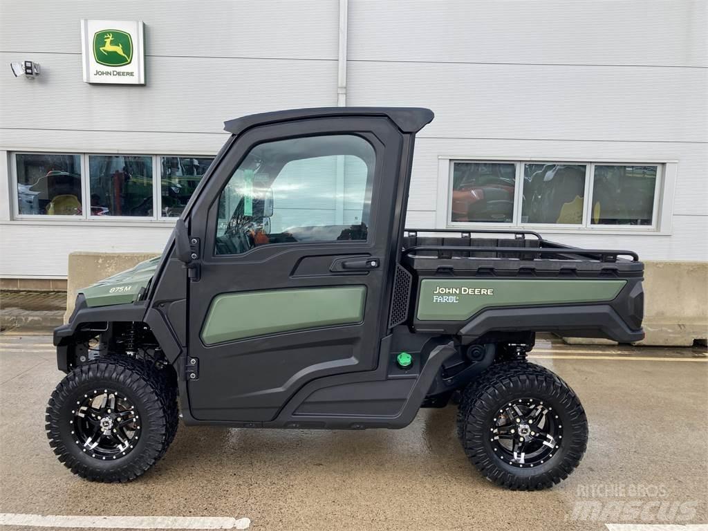 John Deere XUV875M Úžitkové vozne