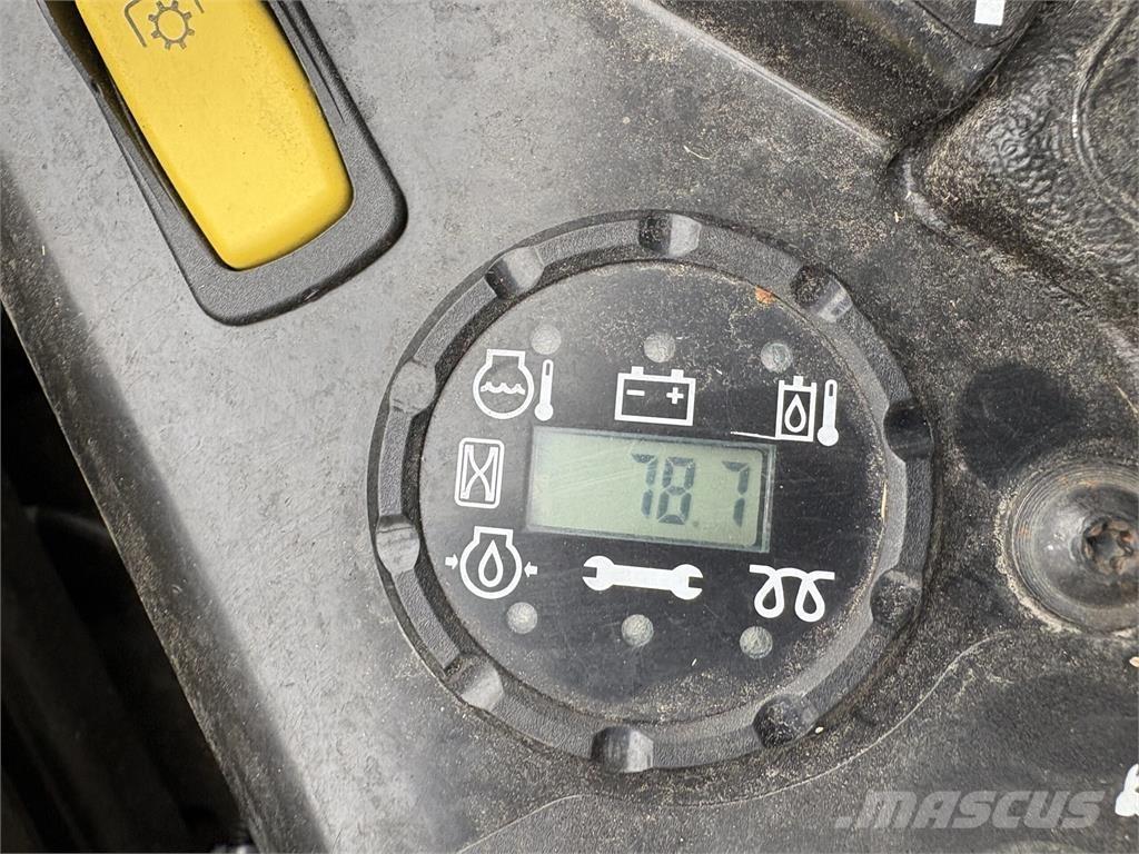 John Deere Z994R Samochodné kosačky