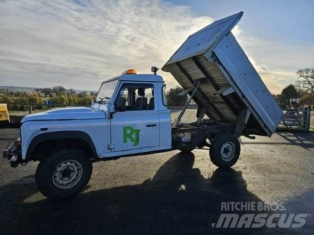Land Rover DEFENDER 130 Ďalšie poľnohospodárske stroje