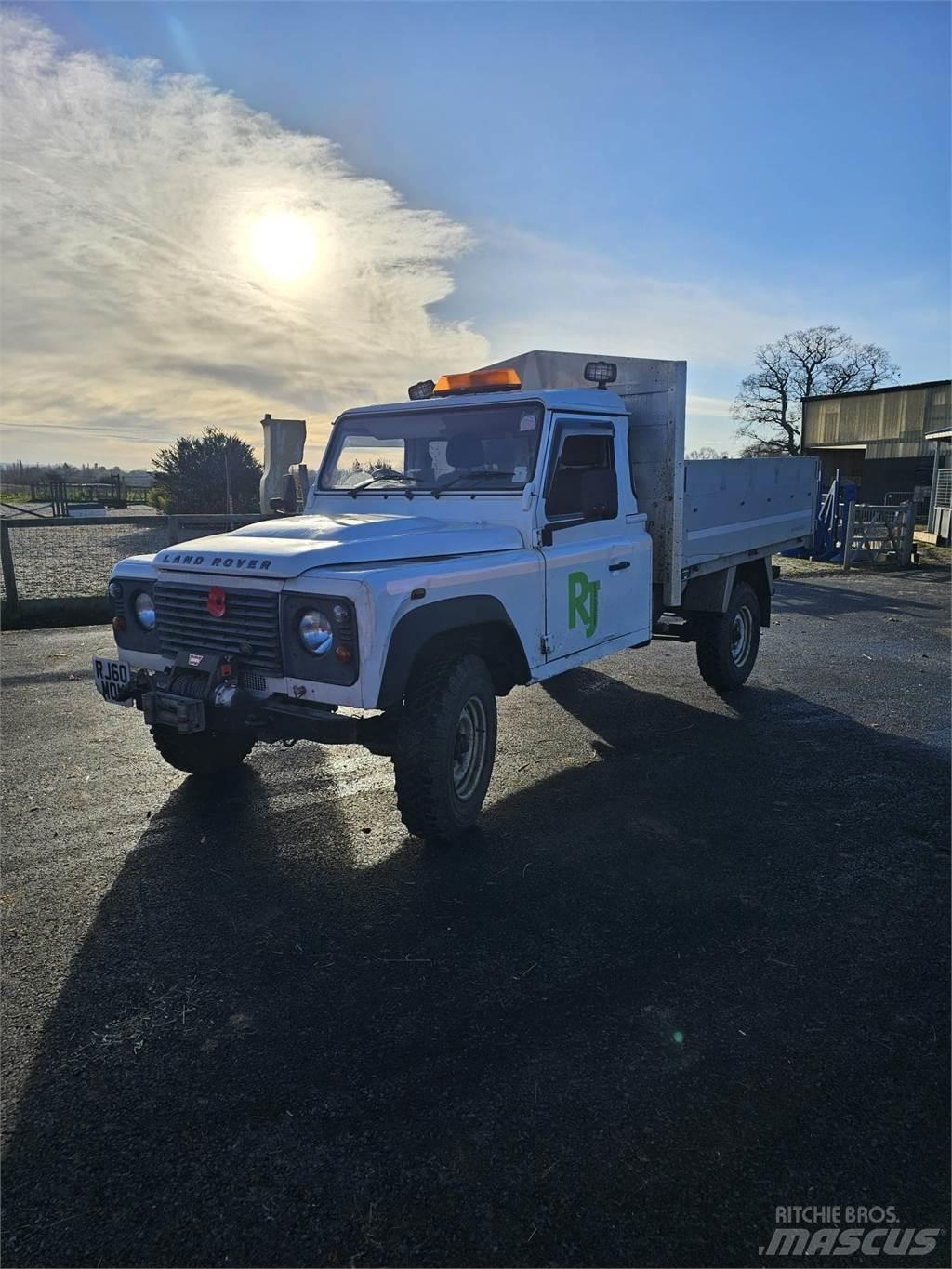 Land Rover DEFENDER 130 Ďalšie poľnohospodárske stroje