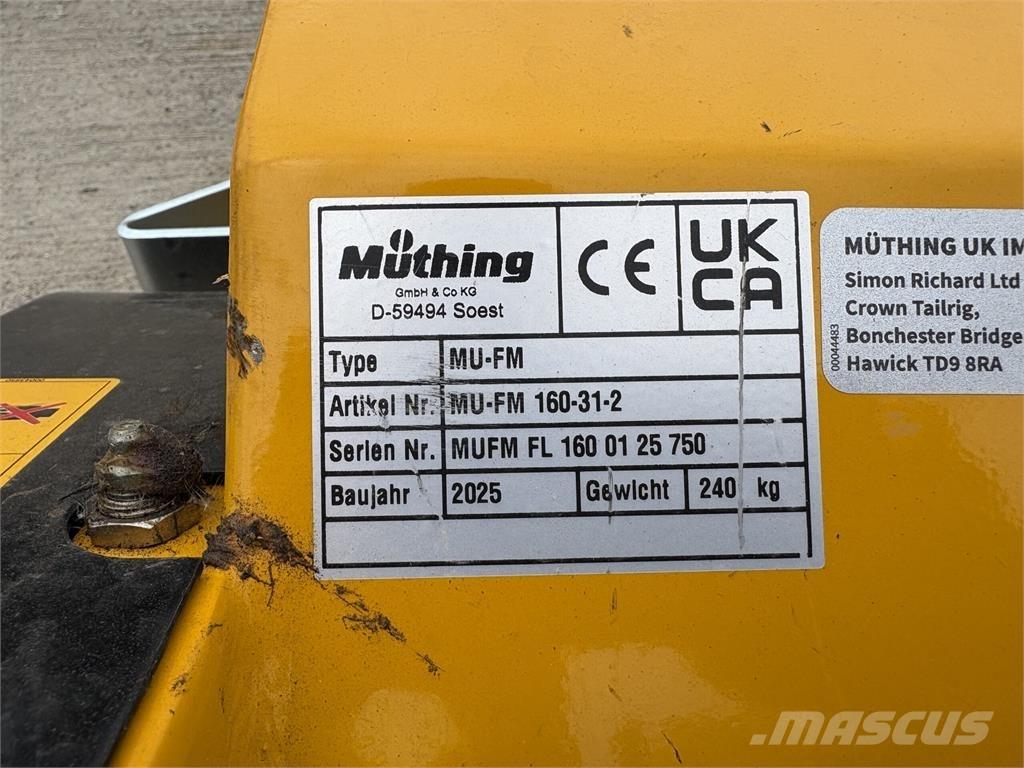 Muthing MU-FM160 Kosačky namontované a ťahané