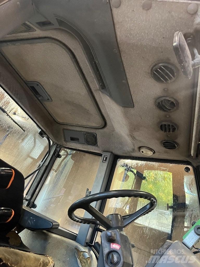 Ford 7840 SLE Traktory
