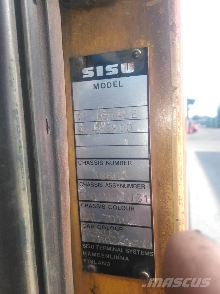 Sisu TR160 AL 4 X4 Terminálový ťahač