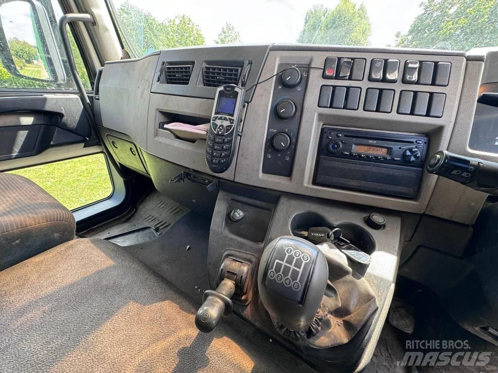 Volvo FL 240 Nákladné automobily na prepravu zvierat