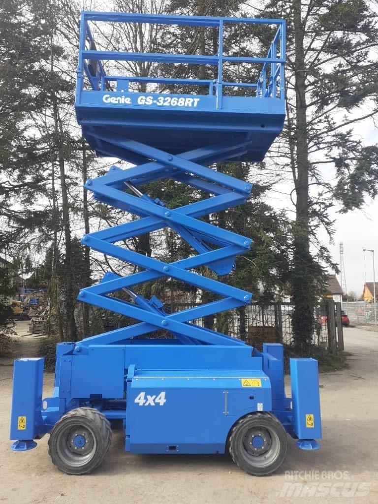 Genie GS 3268 RT Nožnicové zdvíhacie plošiny