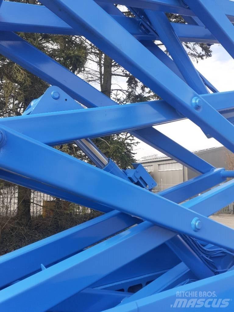 Genie GS 3268 RT Nožnicové zdvíhacie plošiny