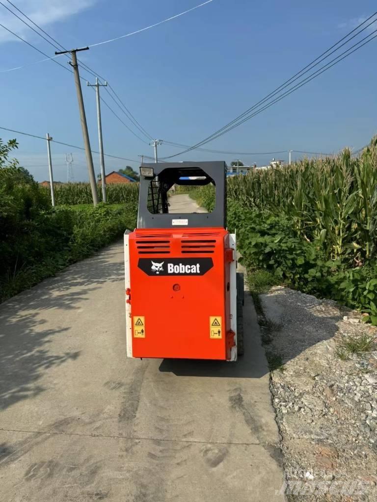 Bobcat S 70 Šmykom riadené nakladače