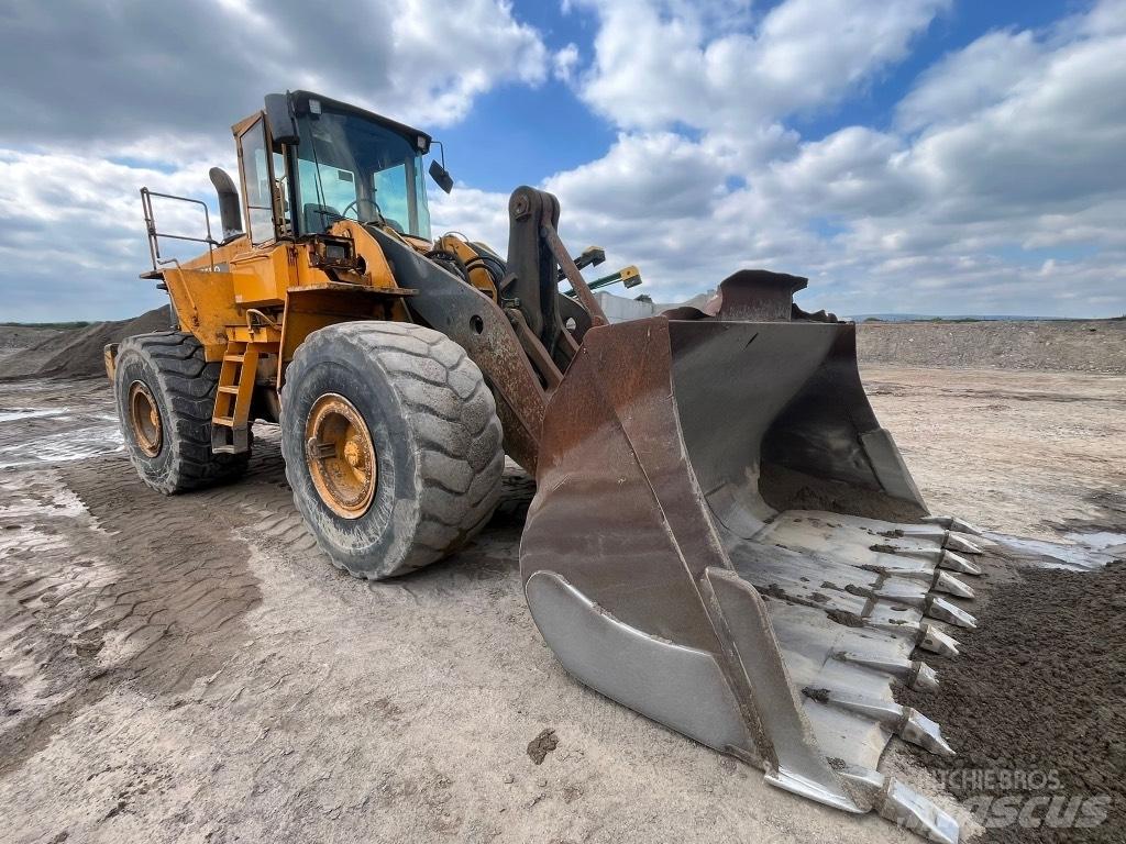 Volvo L180c Kolesové nakladače