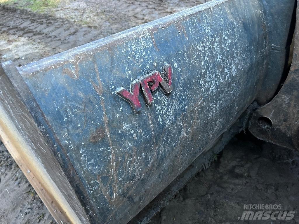 Volvo BM L 120 Kolesové nakladače