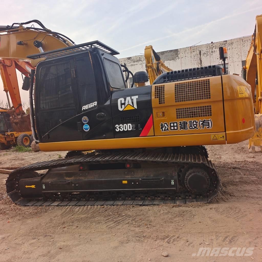 CAT 324 D 2 L Pásové rýpadlá