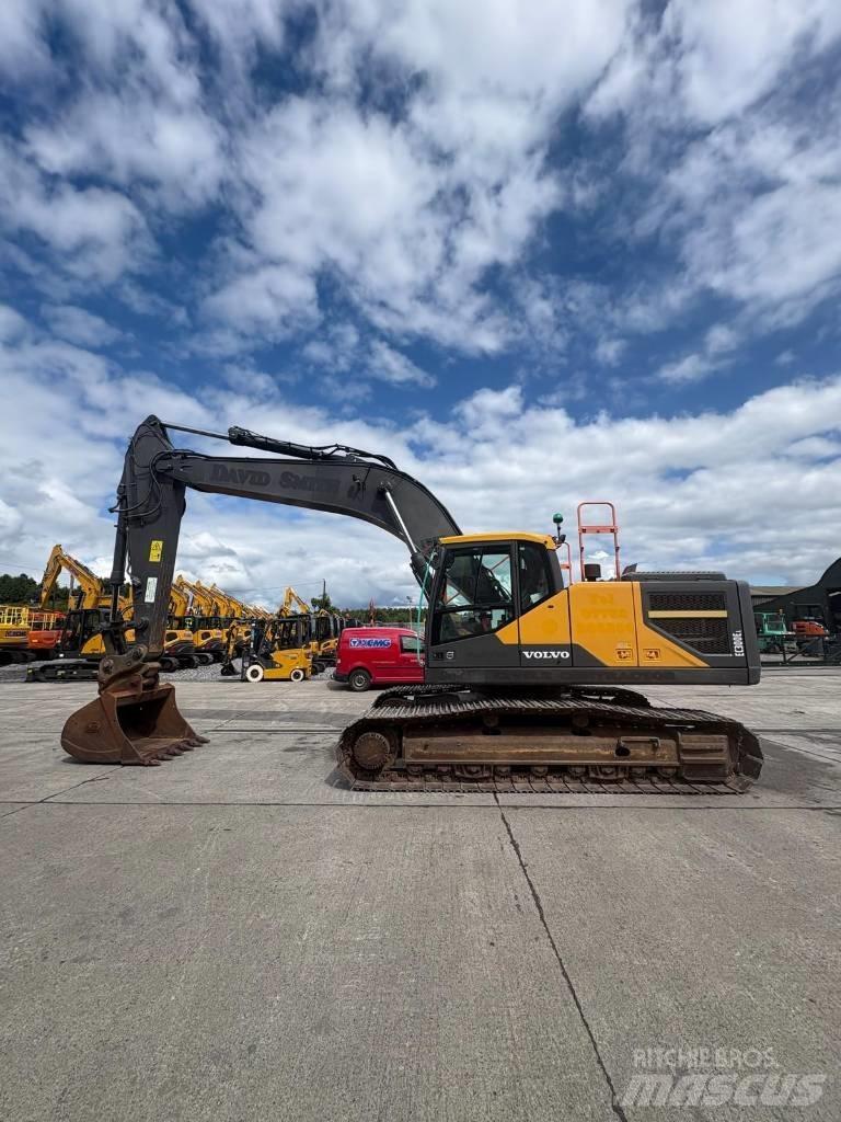 Volvo EC 300 EL Pásové rýpadlá