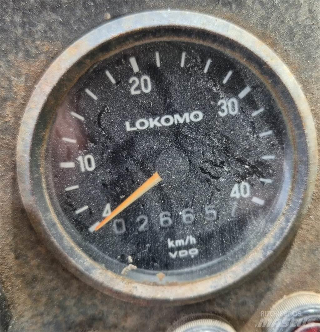 Lokomo AH 132 C Grejdery