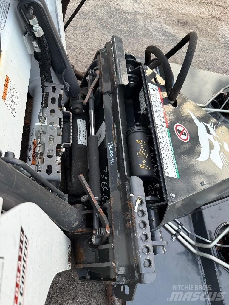 Bobcat T 770 Šmykom riadené nakladače